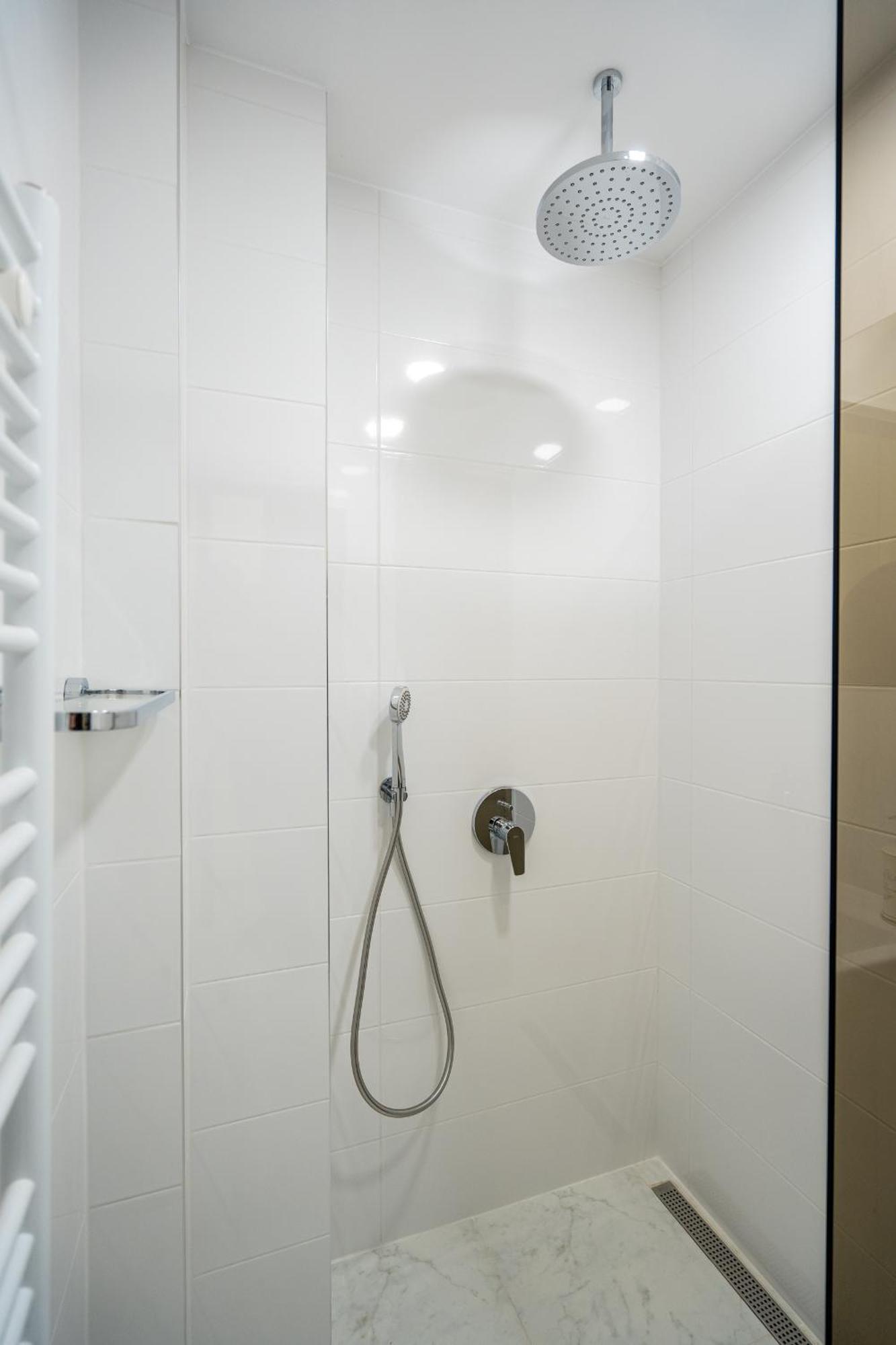 Top Location Central New & Spacious 3 Bdr Apt Medical Academy Sofia Exterior foto