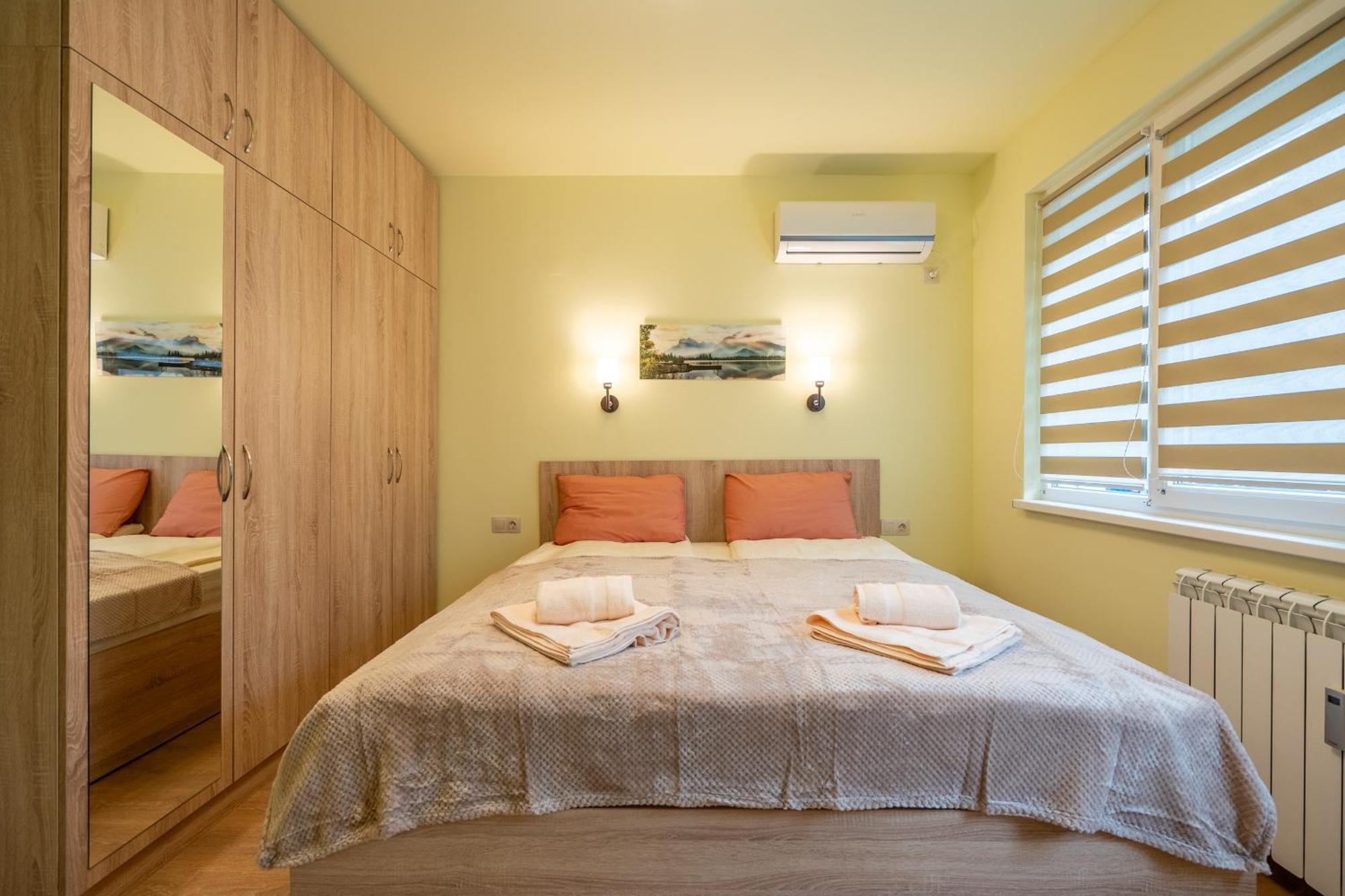 Top Location Central New & Spacious 3 Bdr Apt Medical Academy Sofia Exterior foto