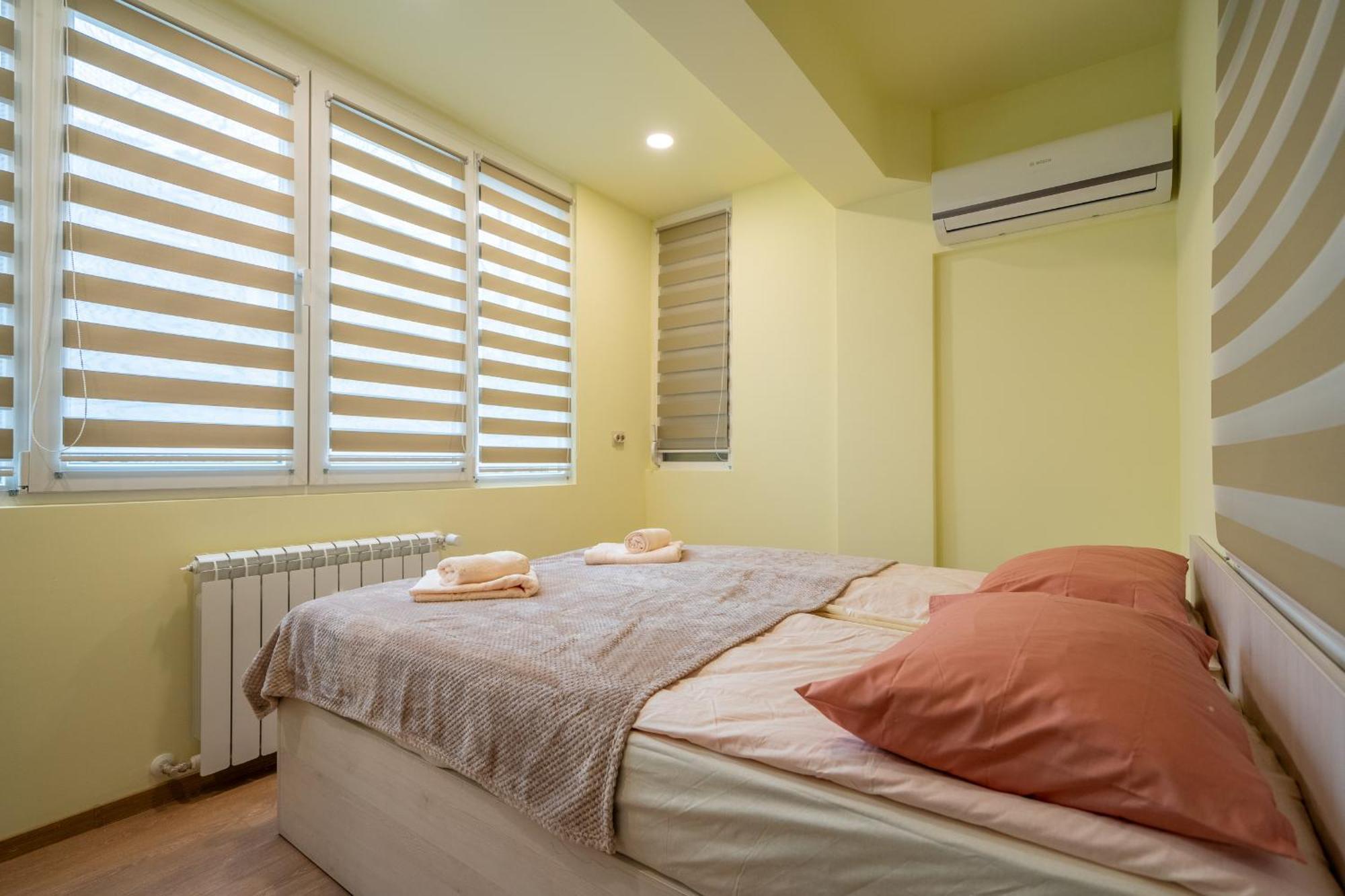 Top Location Central New & Spacious 3 Bdr Apt Medical Academy Sofia Exterior foto