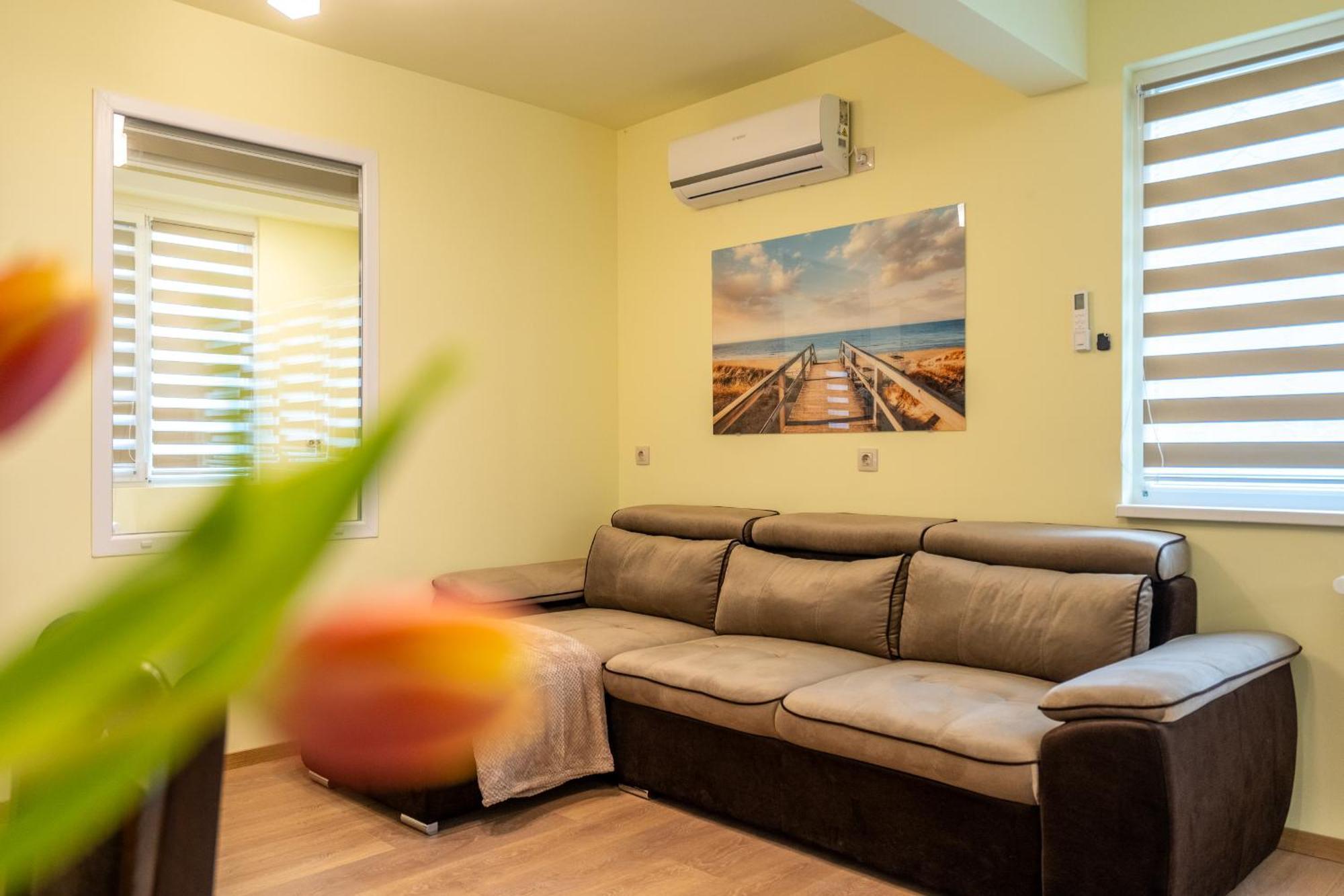 Top Location Central New & Spacious 3 Bdr Apt Medical Academy Sofia Exterior foto