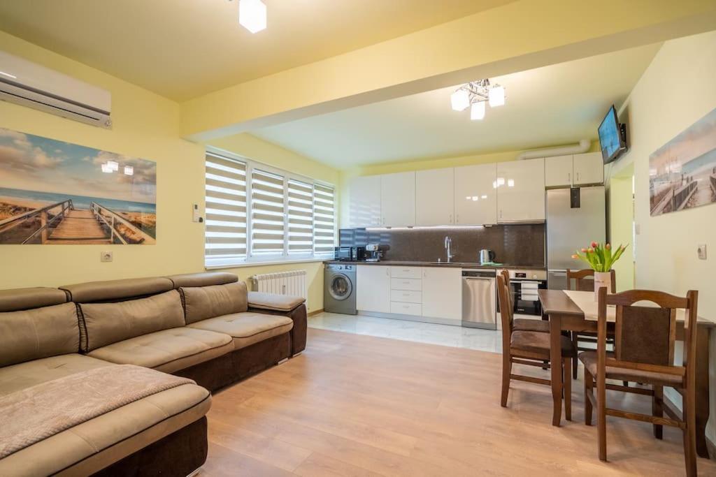 Top Location Central New & Spacious 3 Bdr Apt Medical Academy Sofia Exterior foto